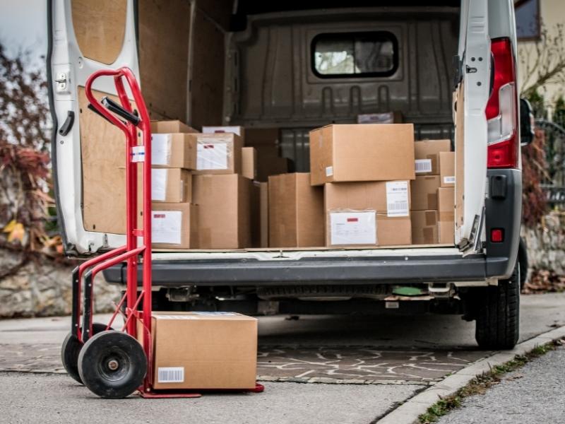 Expédition de colis par les bus de transport : mettre fin à la fixation anarchique des prix
