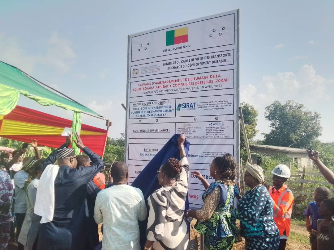 Bitumage de la route Adjaha-Athiémé : Les travaux officiellement lancés