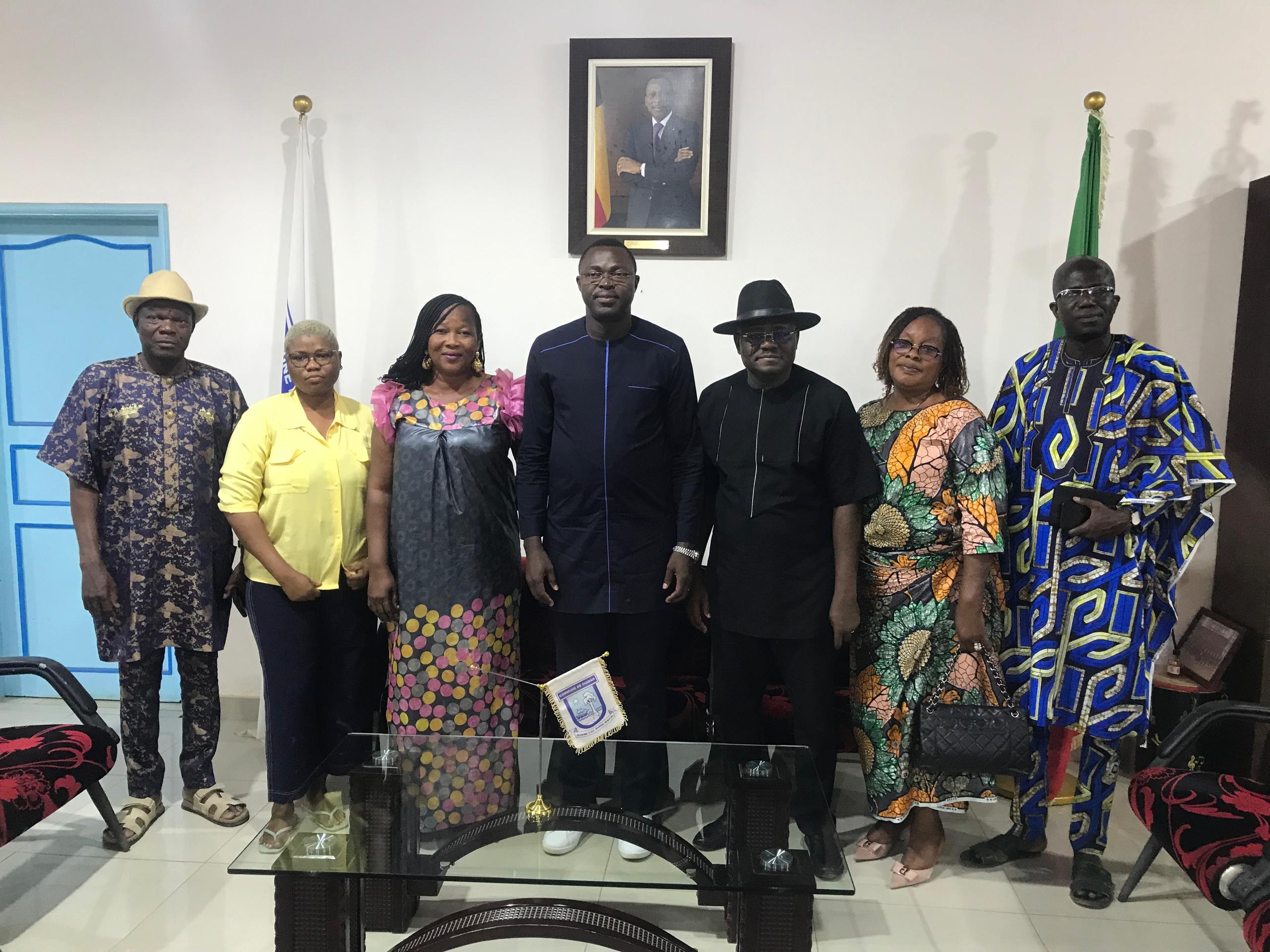 Préparatifs de l’AG/ASP à Ouidah : Le président Clauvis Agossou conduit une délégation au cabinet du maire Houétchénou