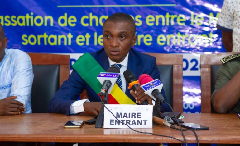 GI-MONO : Le maire Edgar Tohouégnon élu président